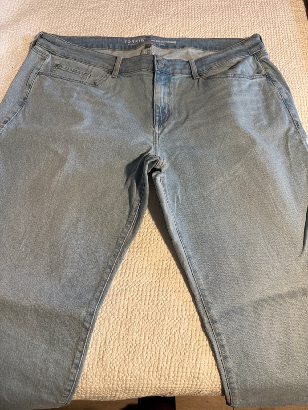 torrid women's Relaxed Jeans in Light Blue Denim